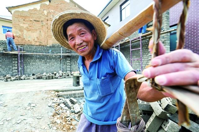 低保户异地居住面临的挑战及应对策略