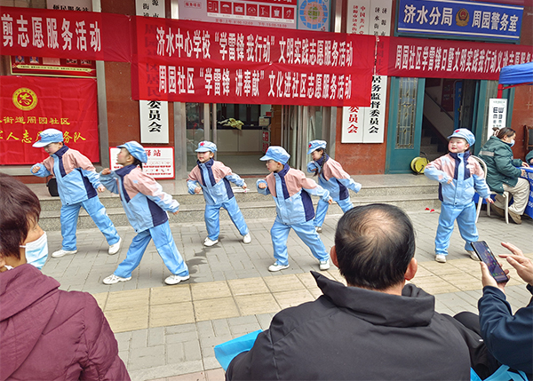 社区帮扶活动丰富多样，探索与实践之旅